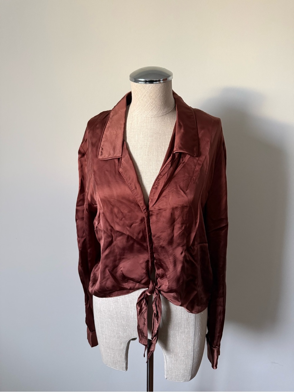 Wilfred Satin Tie-Front Blouse